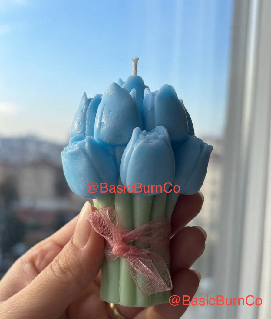 Blue Tulip Bouquet Candle